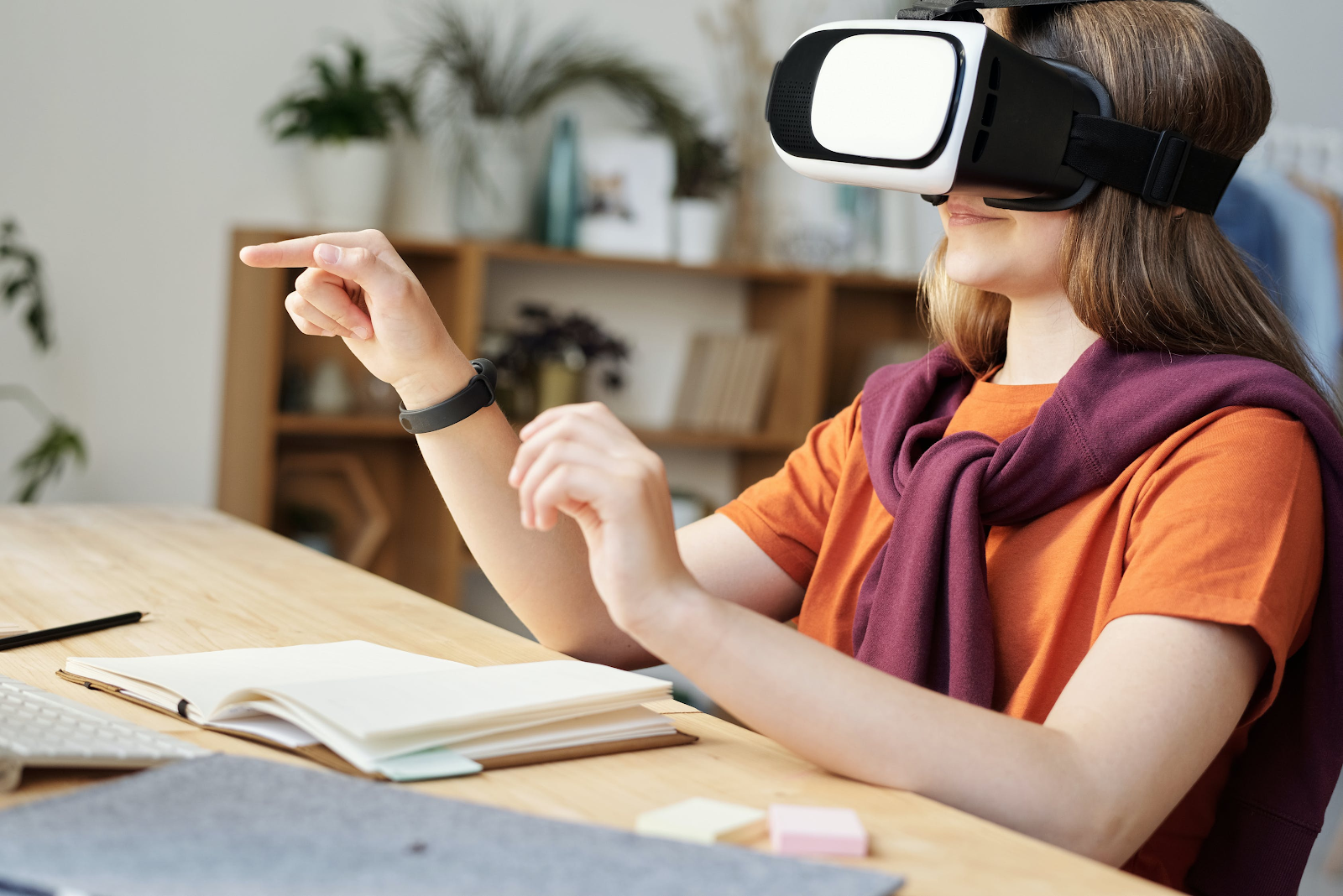 Leveraging eXtended Reality for Virtual Learning